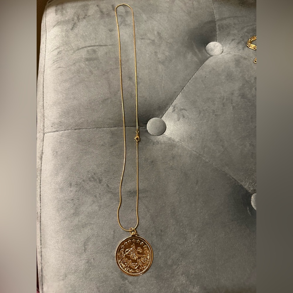 Brazilian gold plated chain and pendant🔥